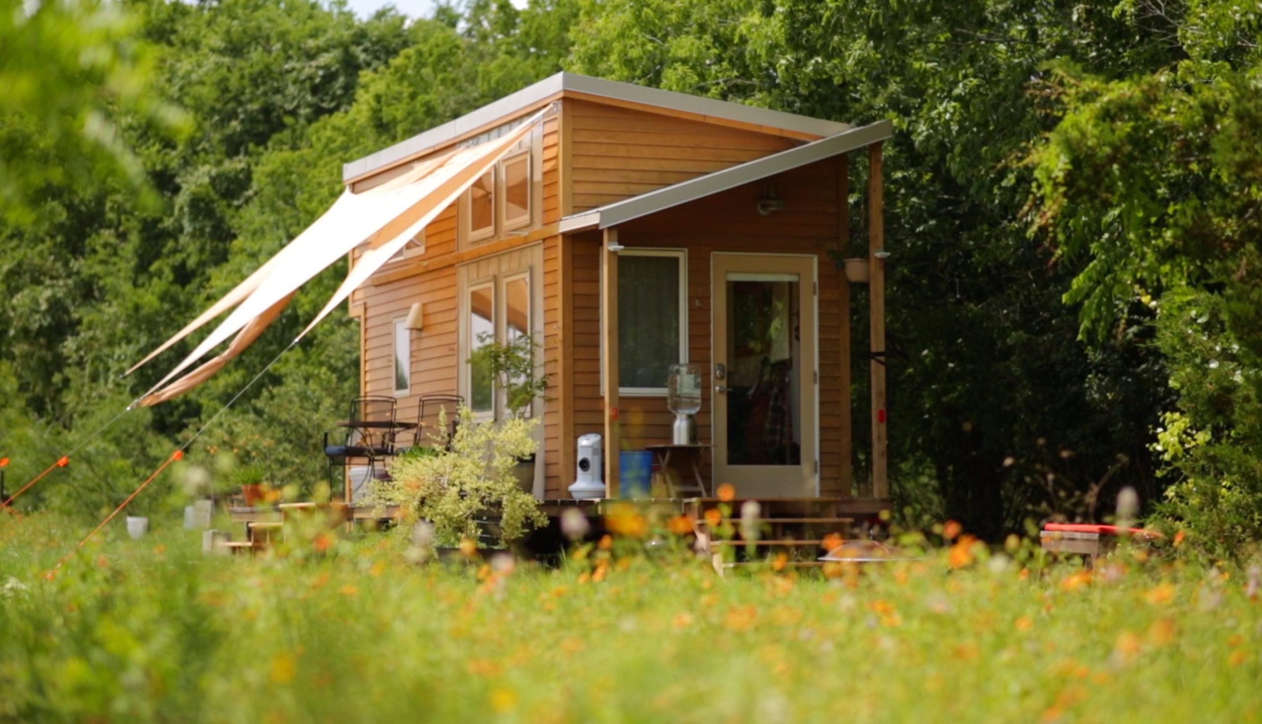 tiny house outdoor living space