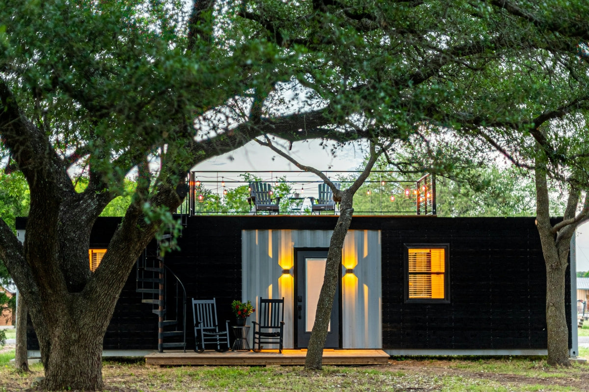 https://unsplash.com/photos/brown-wooden-house-near-green-tree-during-daytime-ZdEQ_JKizsU?utm_content=creditCopyText&utm_medium=referral&utm_source=unsplash