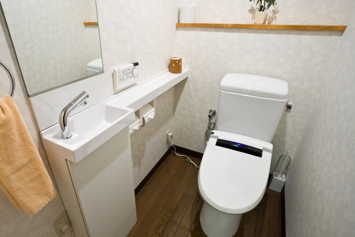 Tiny House Bathroom