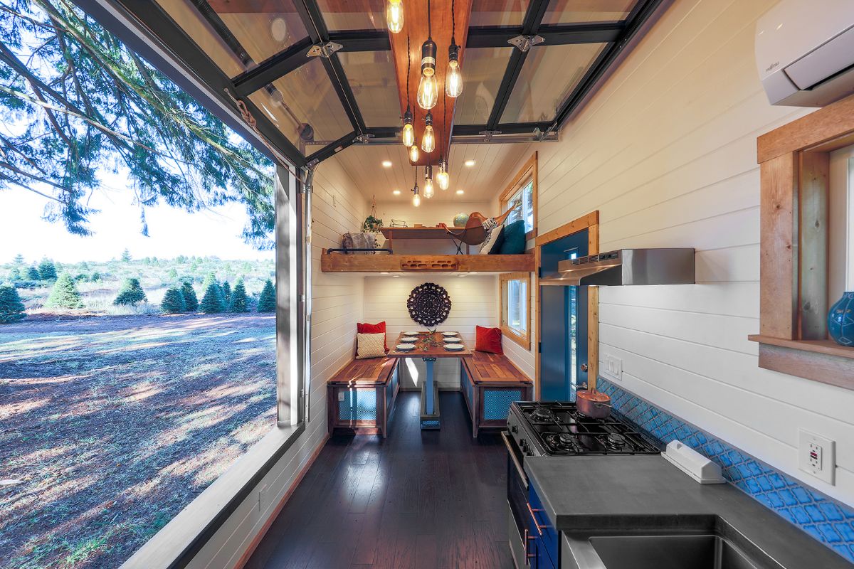 Top 10 Tiny House Design Features to Maximize Space