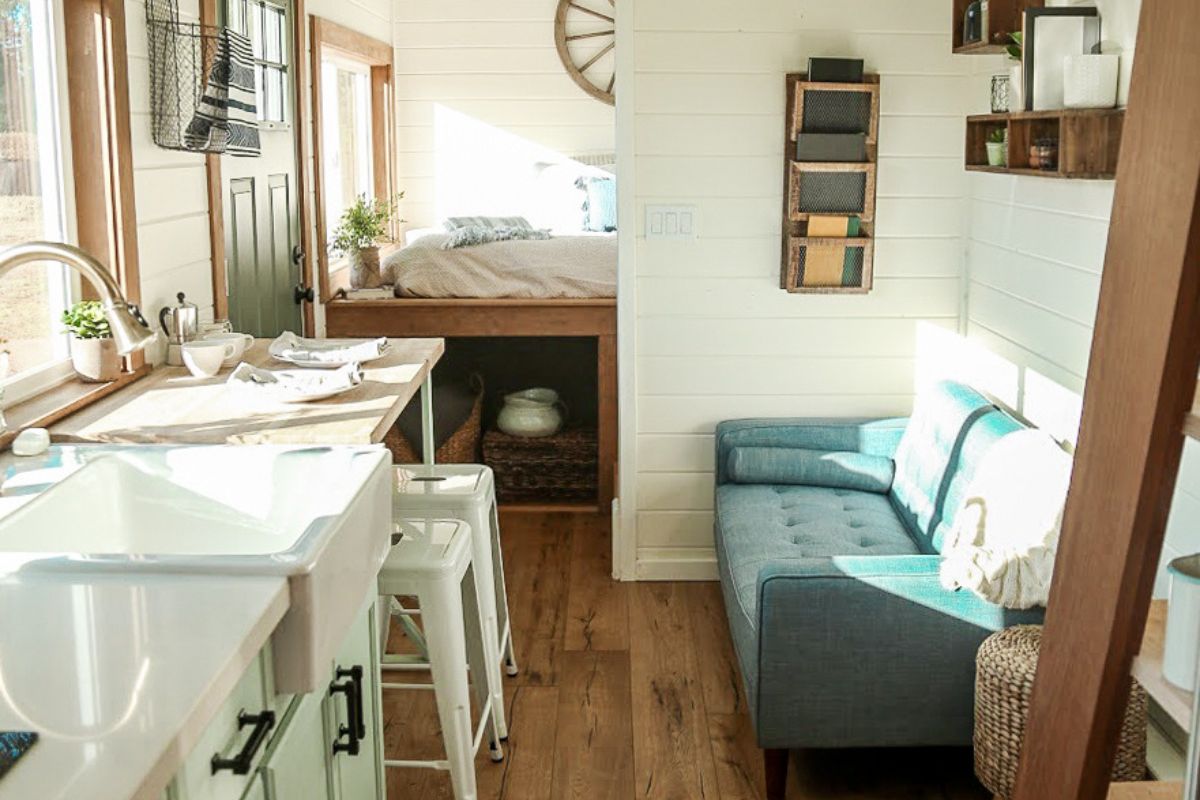 Tiny House Insulation: How to Stay Cozy Year-Round